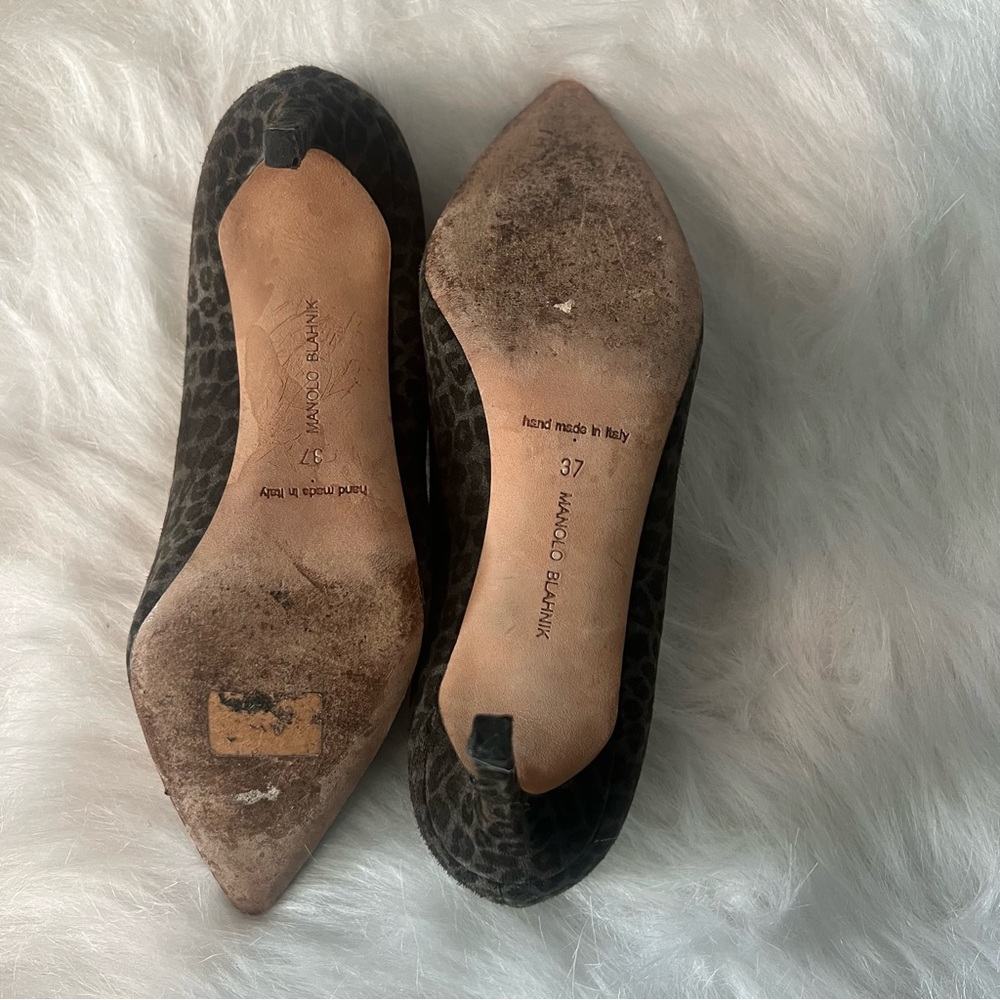 Manolo Blahnik Leopard Print Suede Size 37 Pointed Toe Heels - Picture 10 of 15